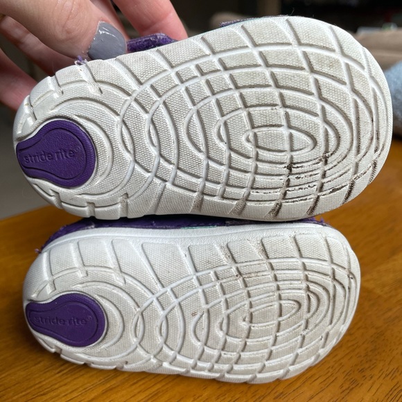 Size 3 toddler Stride Rite soft motion shoes - Picture 5 of 6